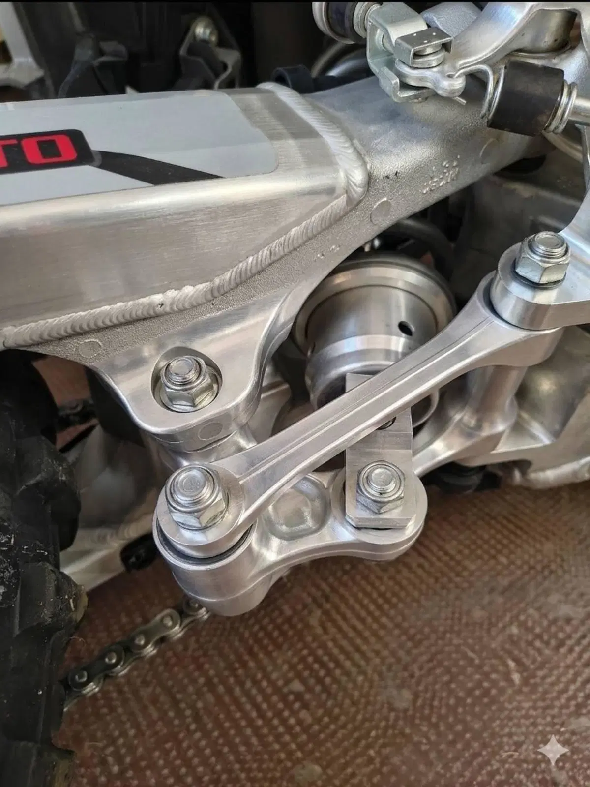 Honda CRF 250R (2025) (4)