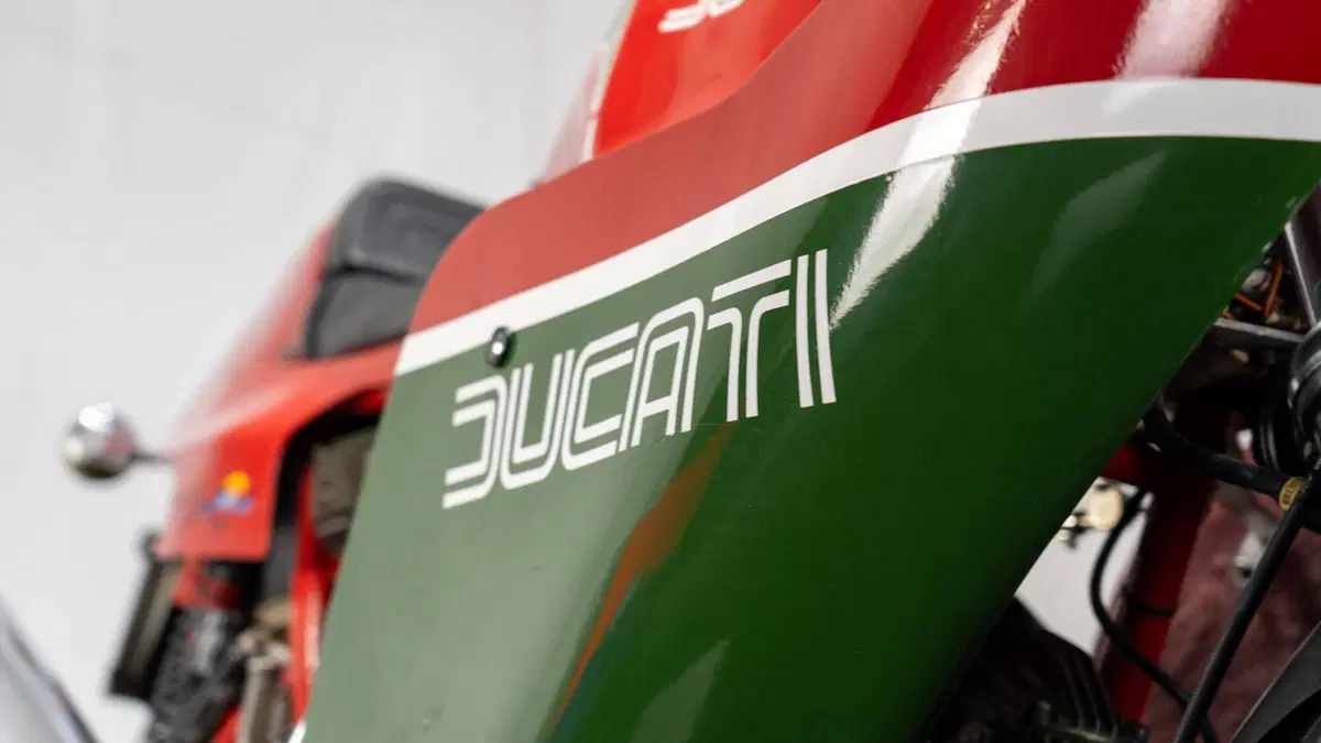 Ducati 900 MHR (Mike Hailwood Replica) (12)