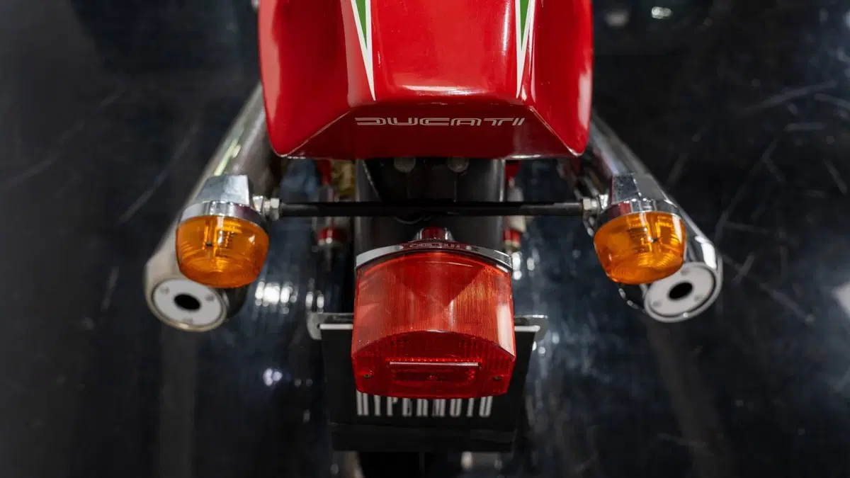 Ducati 900 MHR (Mike Hailwood Replica) (16)
