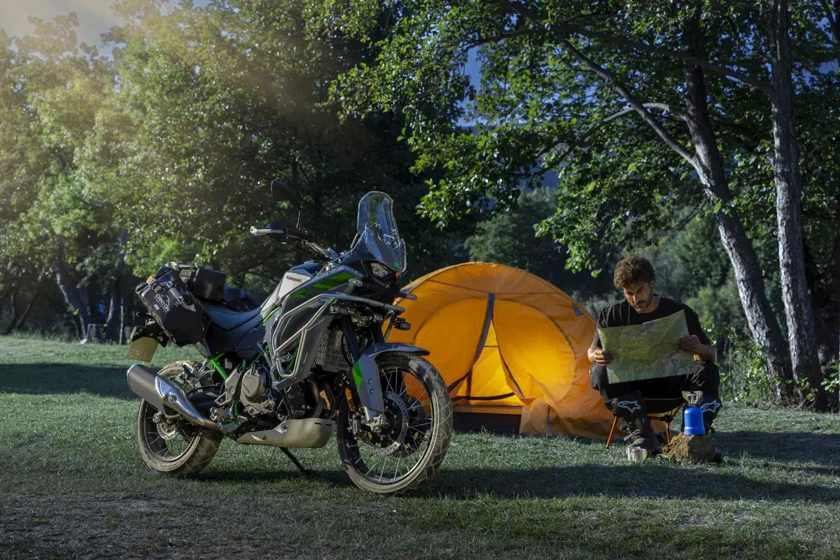 Nuova Kawasaki KLE 650: 21 pollici, 70 CV e un prezzo che sorprende [GALLERY] (8)