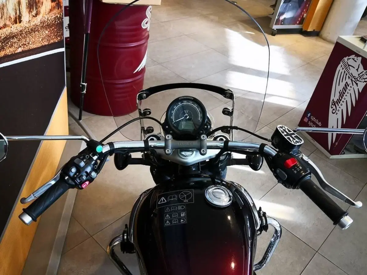 Triumph Bonneville Speedmaster 1200 (2021 - 25) (12)