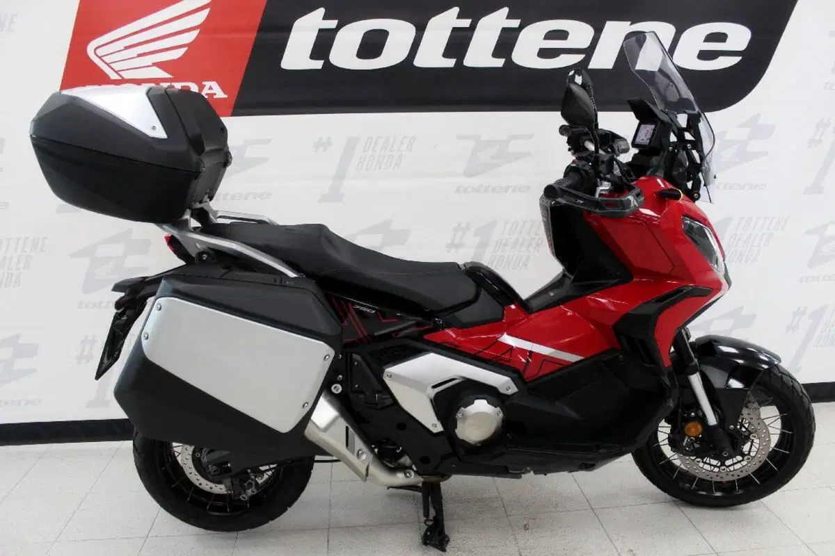 Honda X-ADV 750 DCT (2021 - 24) (2)