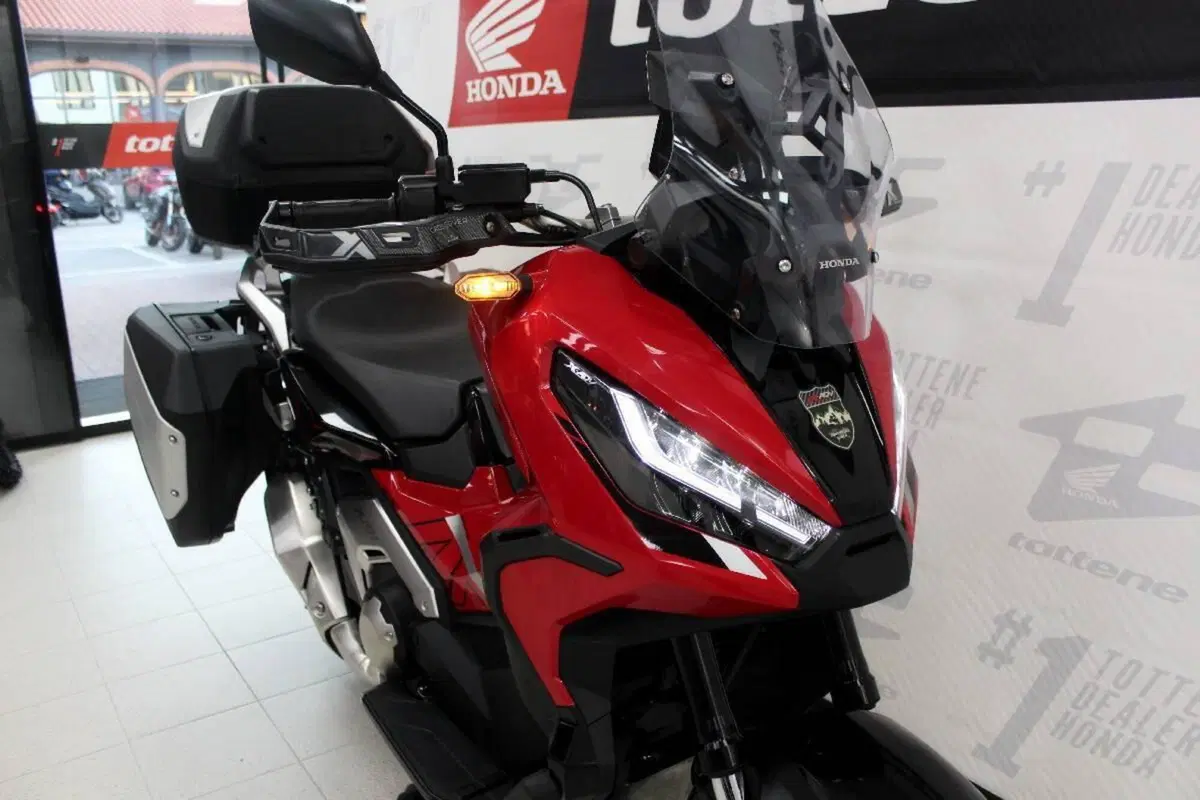 Honda X-ADV 750 DCT (2021 - 24) (4)