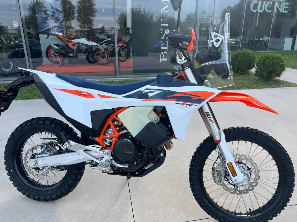 KTM 690 Rally (2027)