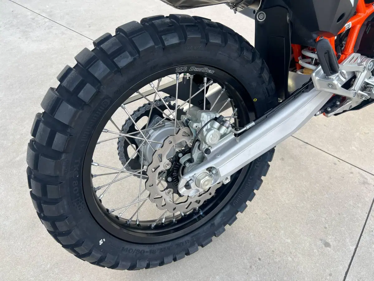KTM 690 Rally (2027) (8)