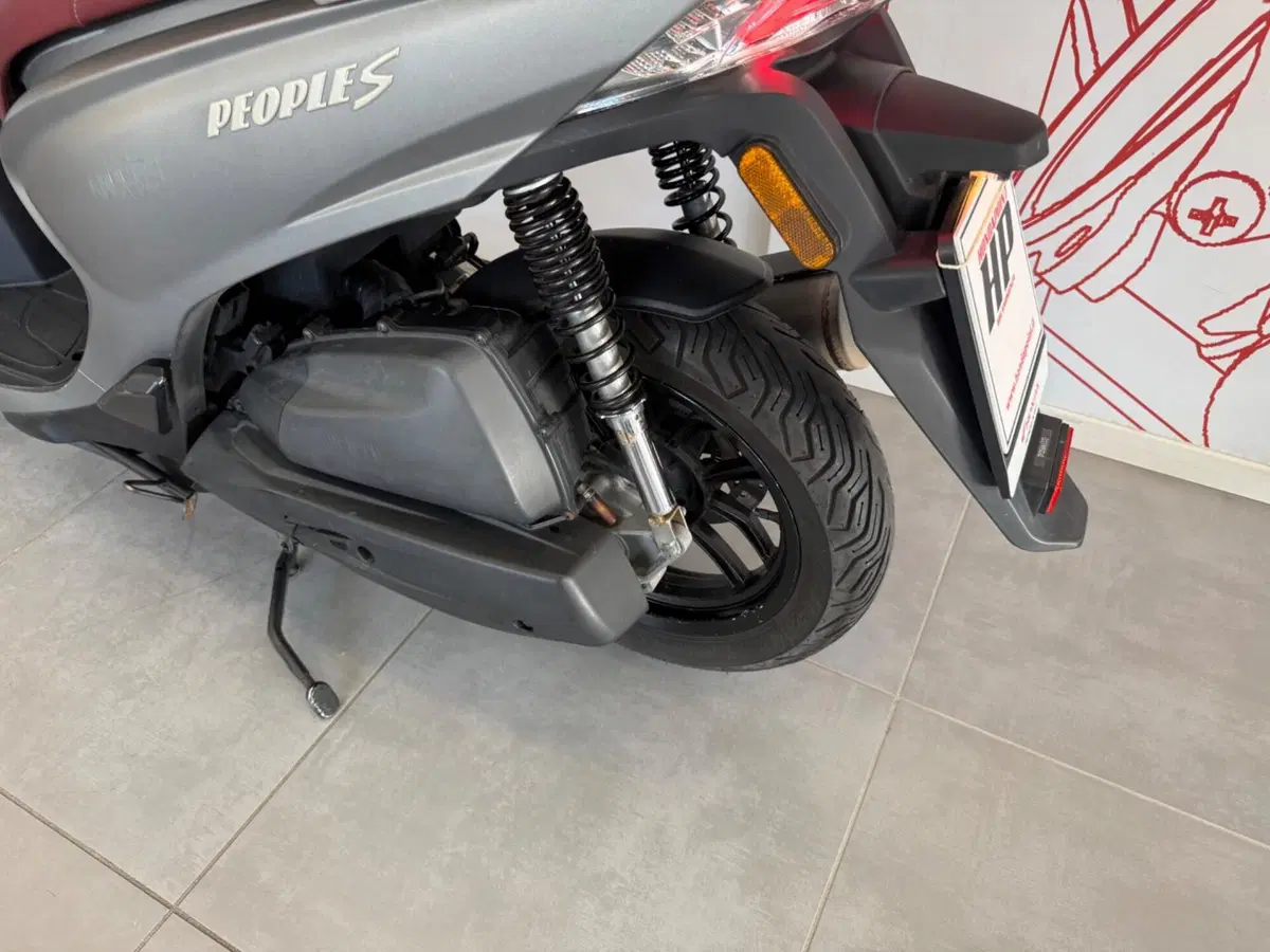 Kymco People 125i S (2021 - 25) (15)