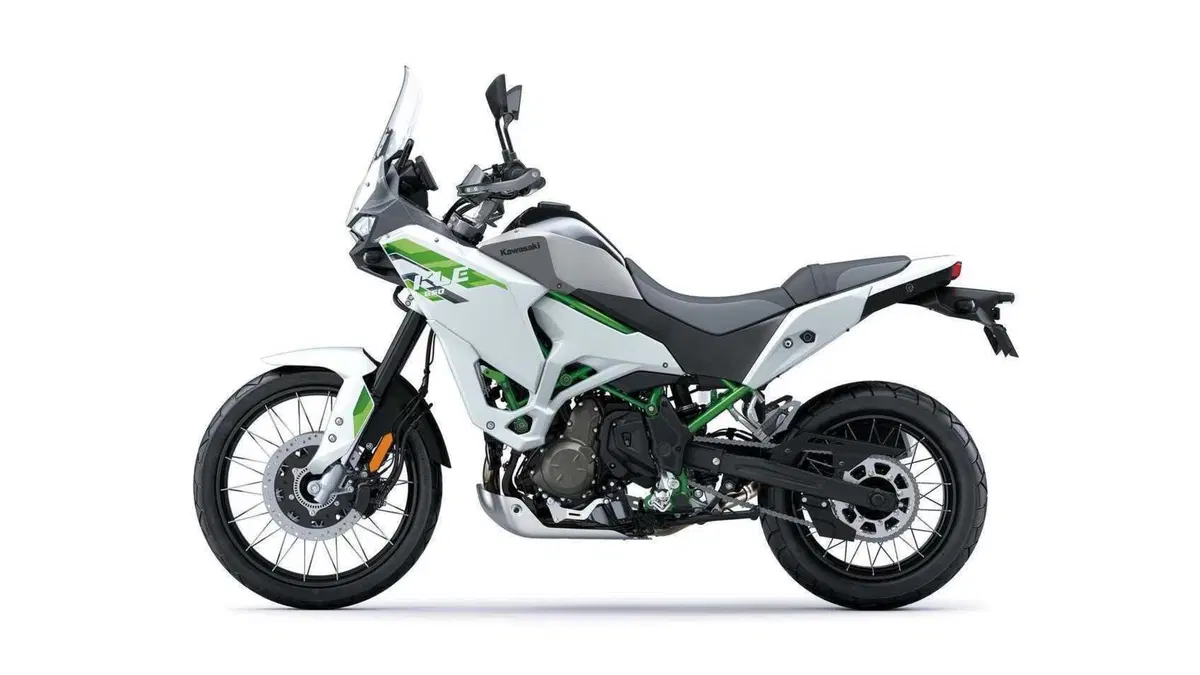 Kawasaki KLE 650 KLE 650 SE (2027) (3)