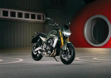 Moto Guzzi The Trip: la nuova roadster 500