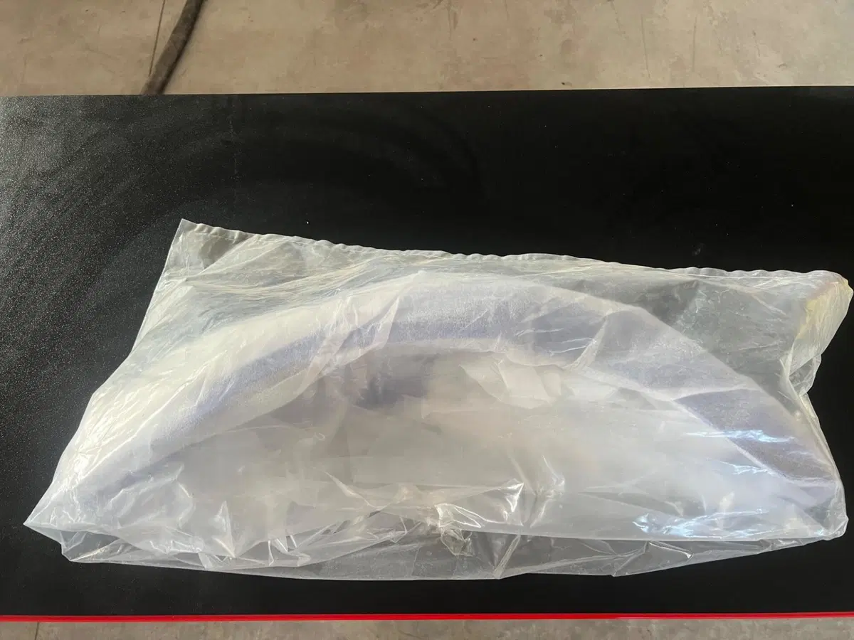 Parafango Anteriore Blu Originale Yamaha TT 600 R (3)