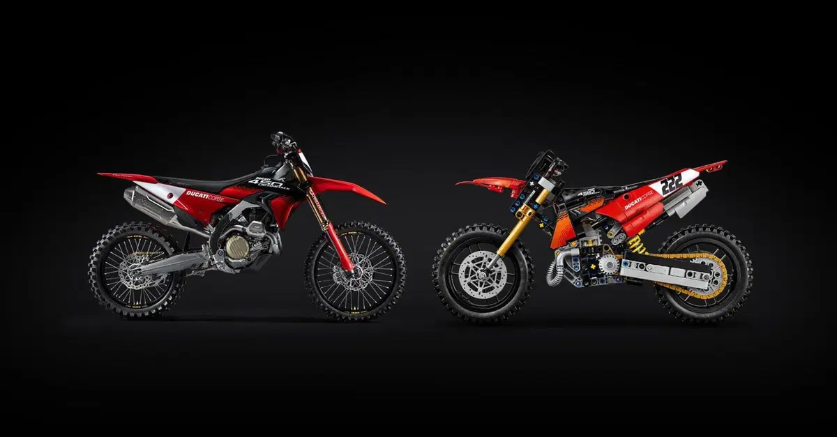 Ducati lancia la Desmo450 MX Factory versione... LEGO® Technic™!