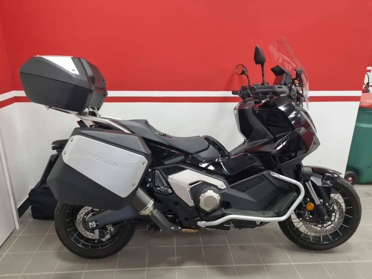 Honda X-ADV 750 Special Edition Travel (2026)