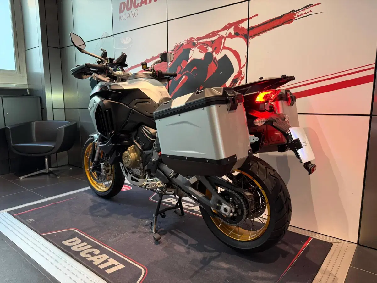 Ducati Multistrada V4 Rally (2026) (9)