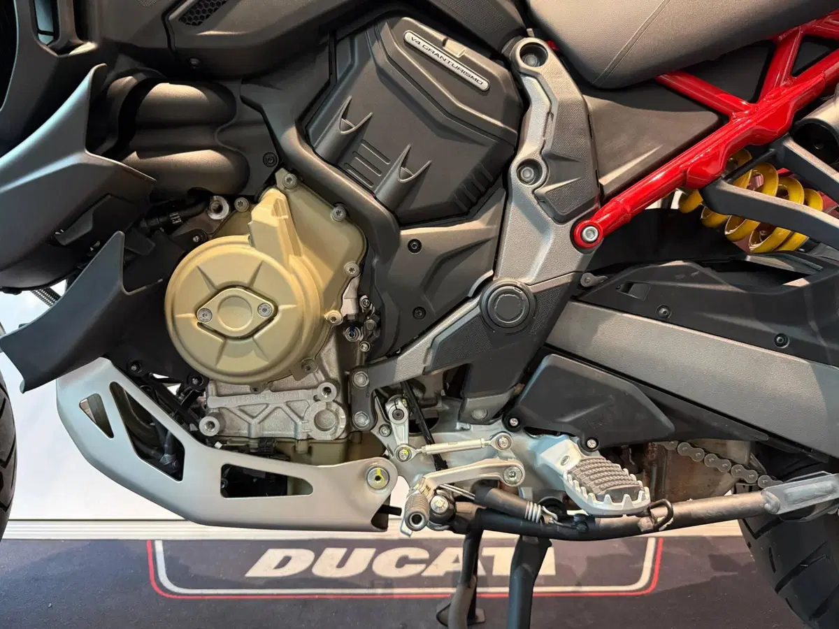 Ducati Multistrada V4 Rally (2026) (12)