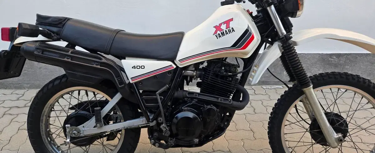Yamaha XT 400 (2)