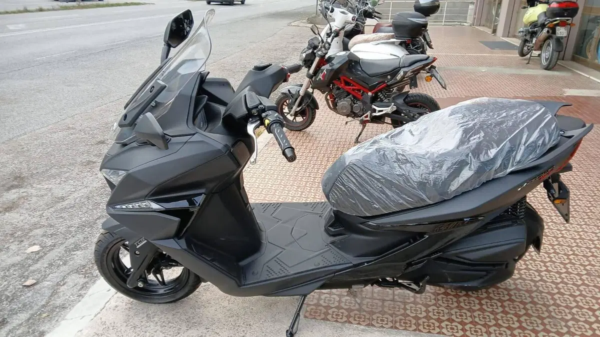 Kymco X-Town 250ST (2026) (2)