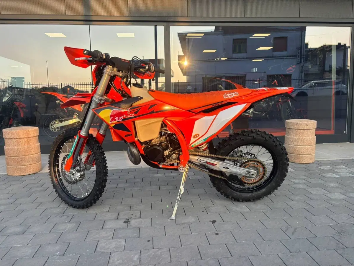 KTM 300 EXC Champion Edition (2025)