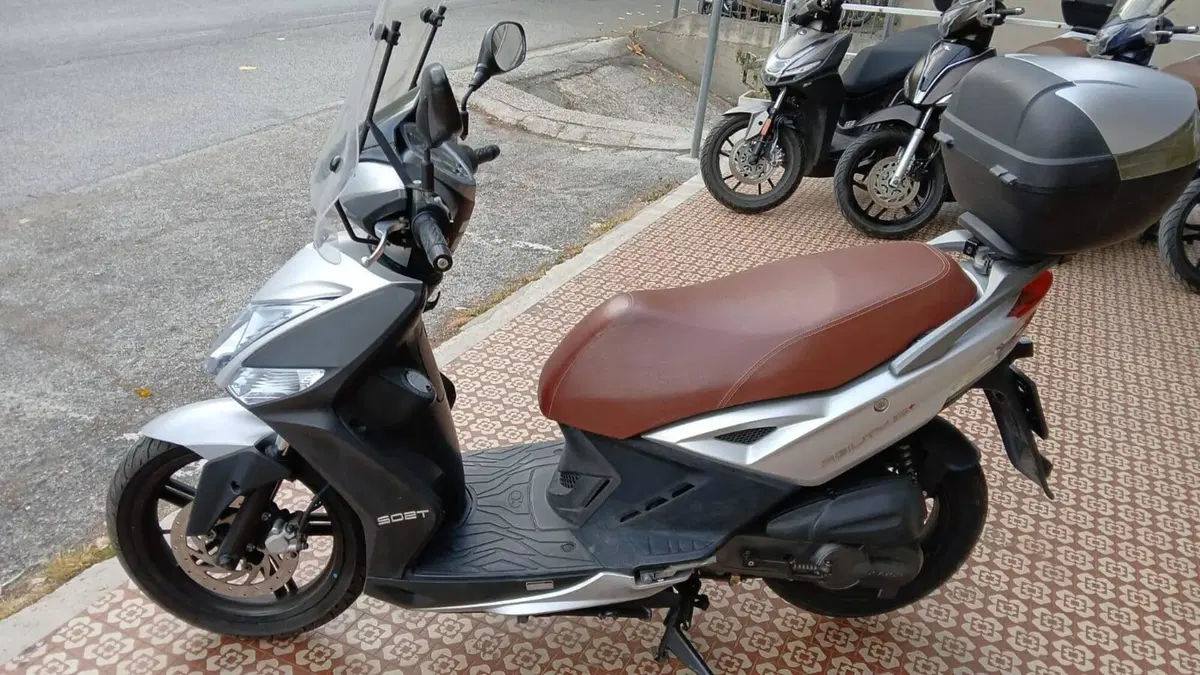 Kymco Agility 50 R16 2t + (2010 - 20) (2)