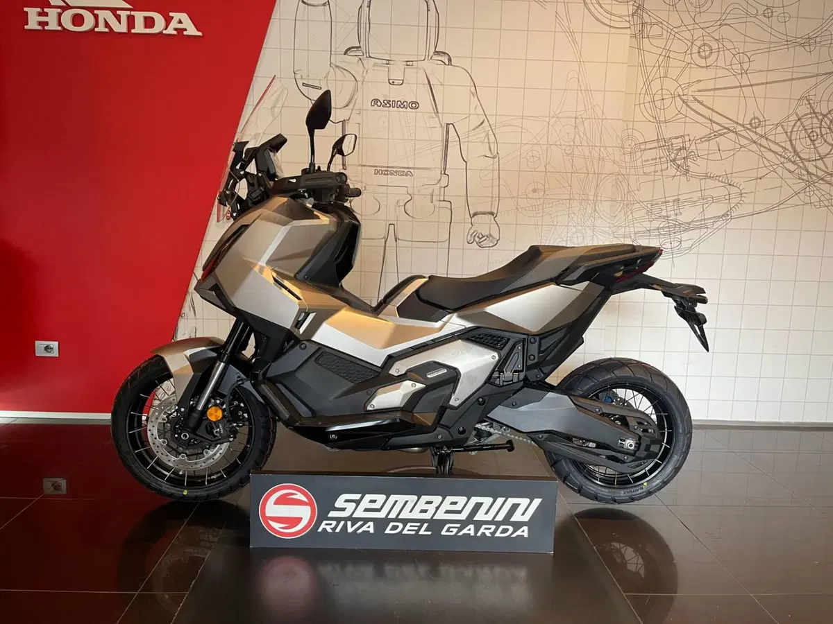 Honda X-ADV 750 (2025 - 27) (5)