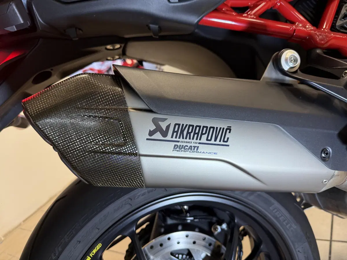 Ducati Multistrada V4 Pikes Peak (2021 - 24) (13)