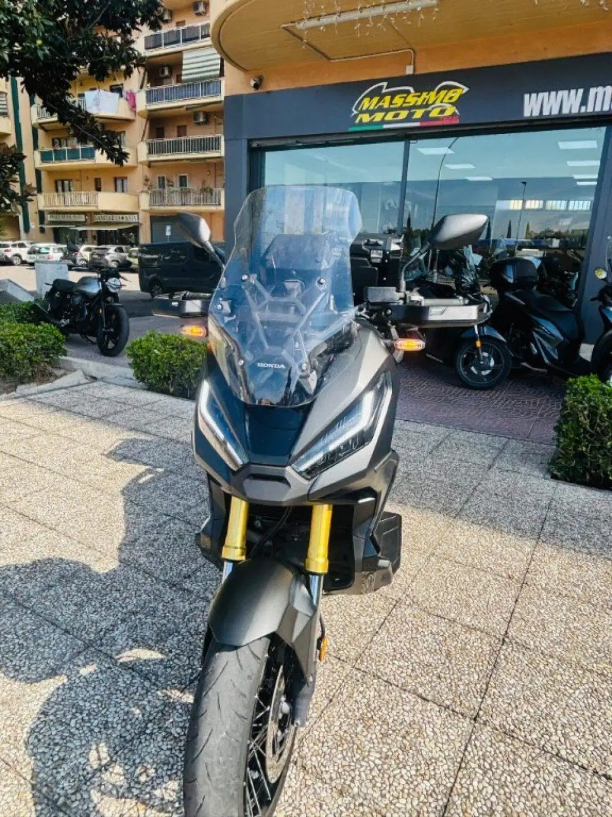 Honda X-ADV 750 DCT (2021 - 24) (9)