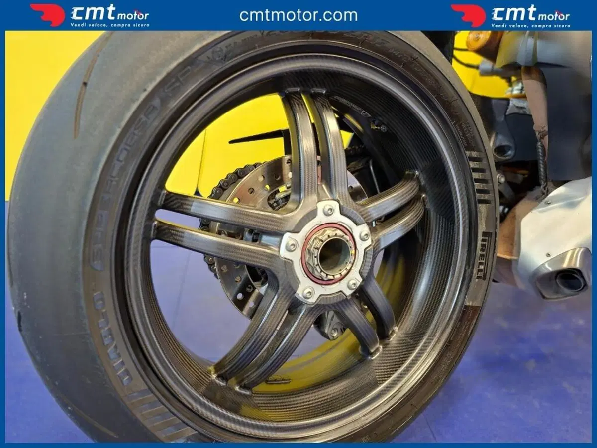 Ducati Panigale V4 1100 SP2 (2022 - 23) (9)
