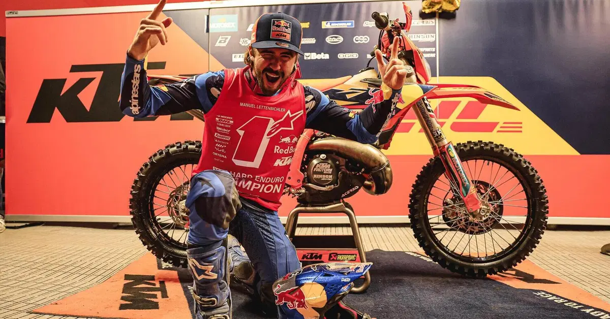 Mondiale Hard Enduro. Ep.8. Mario Roman vince l’Hixpania, Manuel Lettenbichler è Campione del Mondo