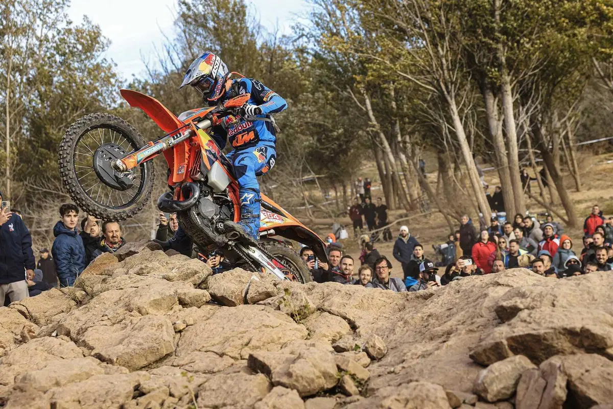 Mondiale Hard Enduro. Ep.8. Mario Roman vince l’Hixpania, Manuel Lettenbichler è Campione del Mondo (9)