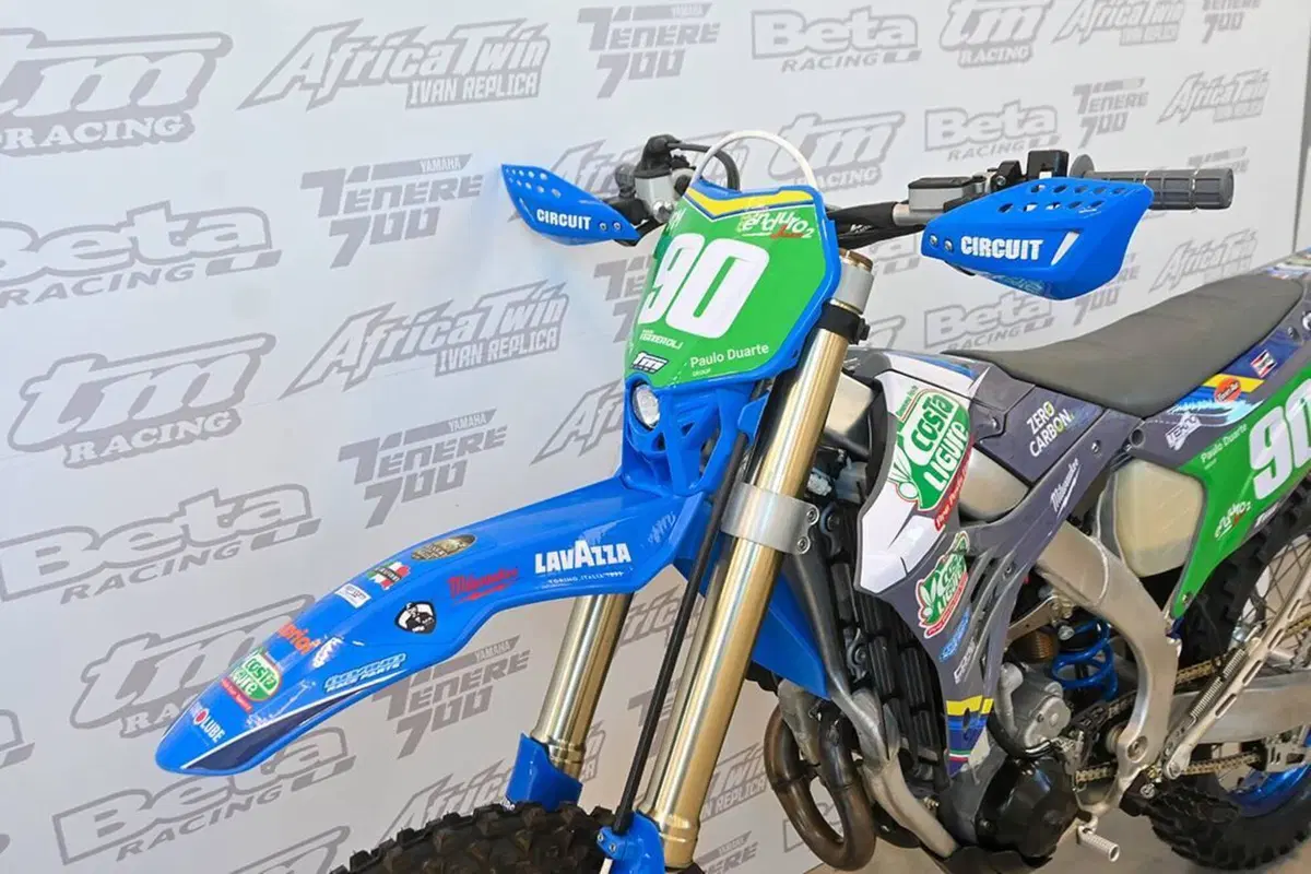 Tm Moto EN 300 4T ES Fi (2026) (10)