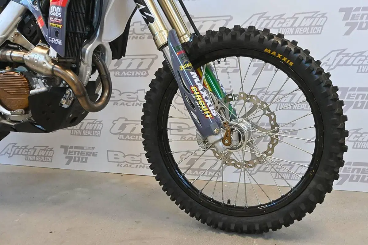 Tm Moto EN 300 4T ES Fi (2027) (2)