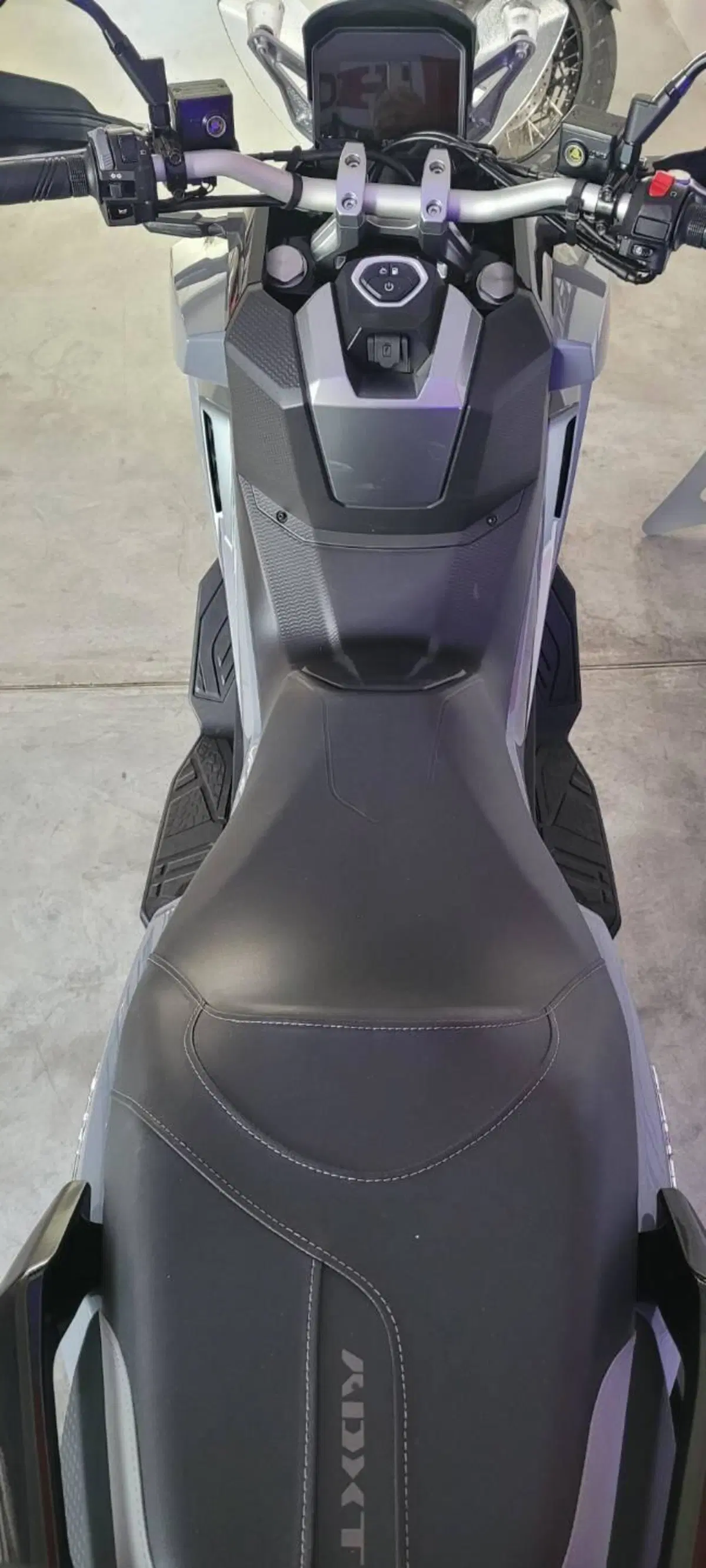 Sym ADXTG 400 (2025 - 26) (5)