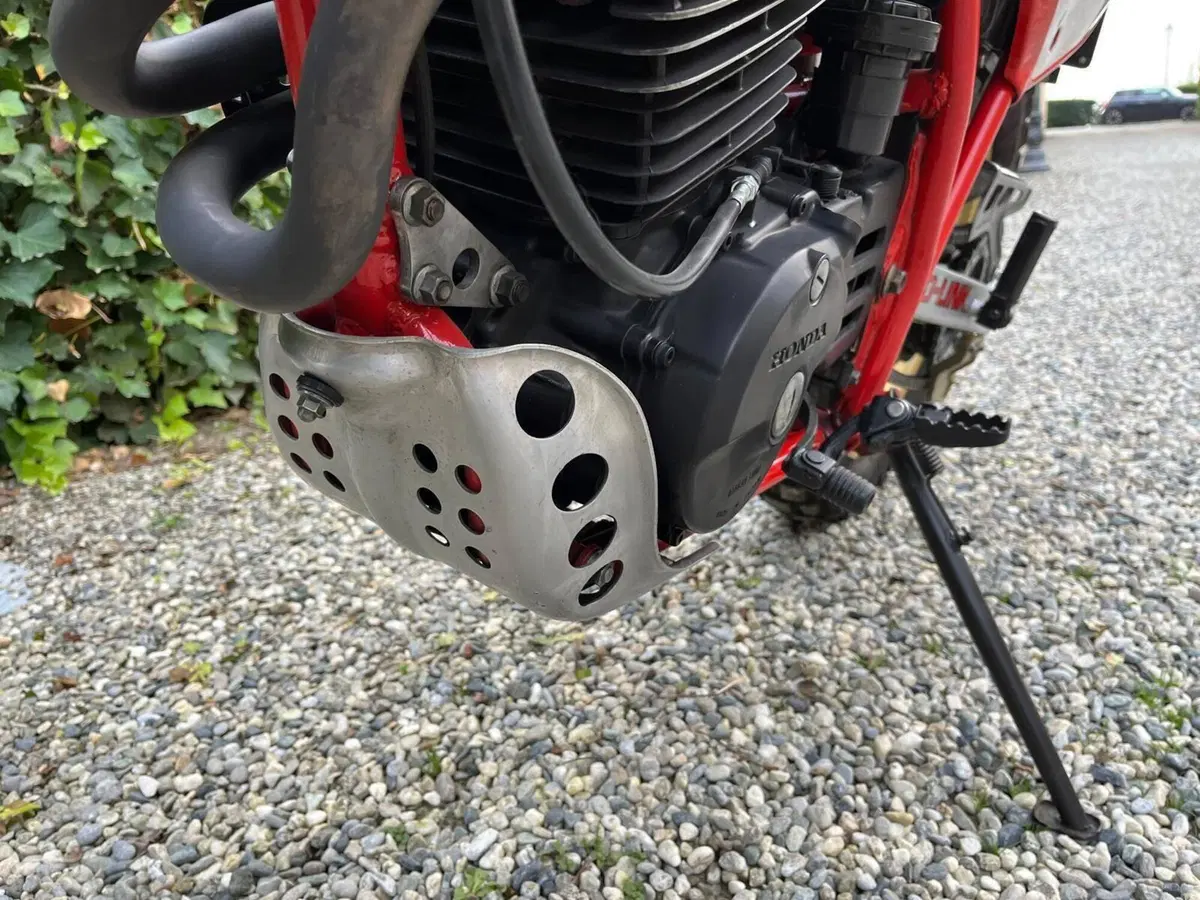 Honda XL600R Paris Dakar (20)