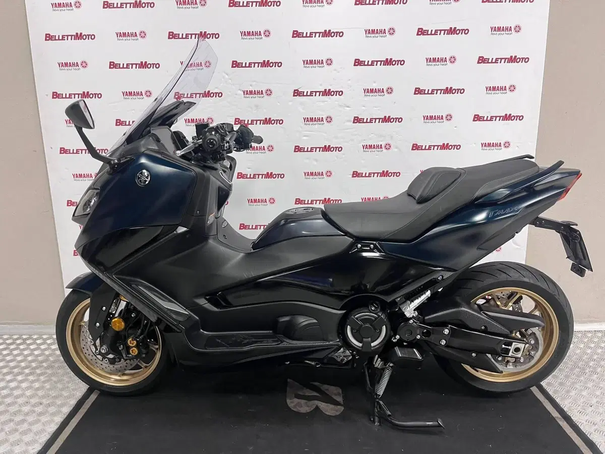 Yamaha T-Max 560 Tech Max (2022 - 24)