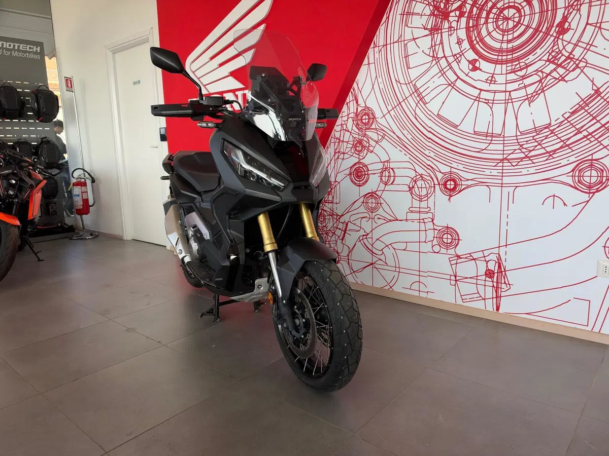 Honda X-ADV 750 DCT (2021 - 24) (3)