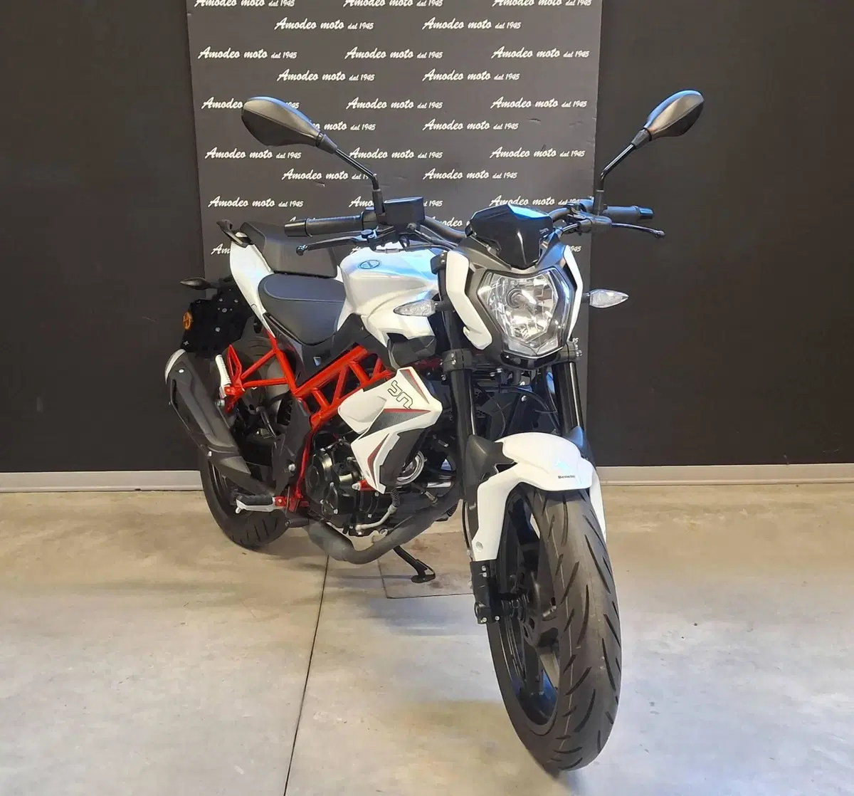 Benelli BN 125 (2021 - 25) (2)
