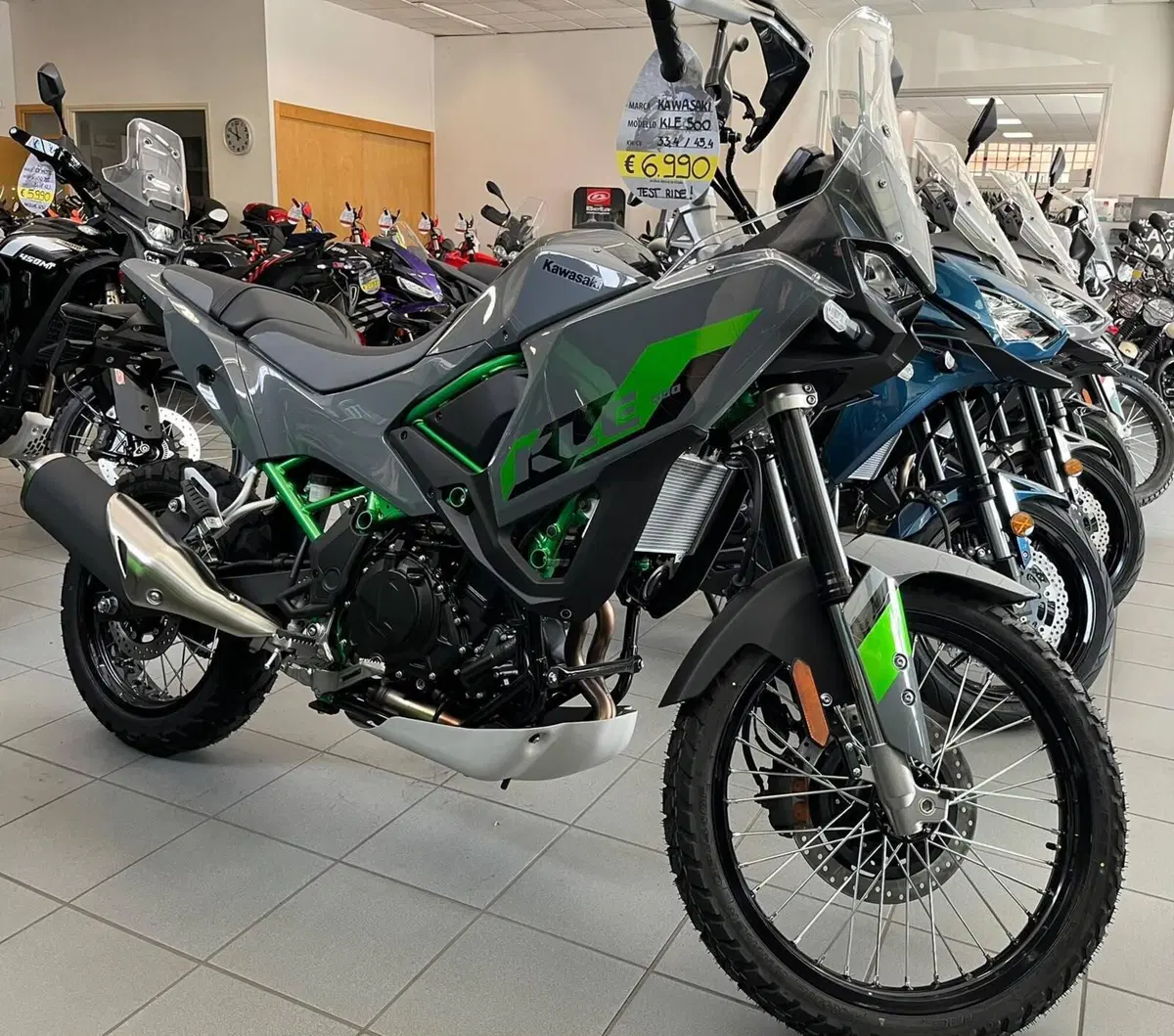Kawasaki KLE 500 (2026 - 27)