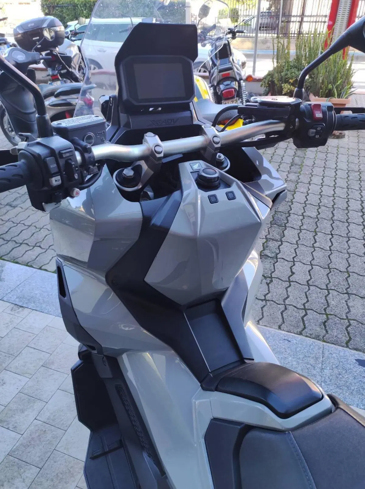 Honda X-ADV 750 DCT (2021 - 24) (5)