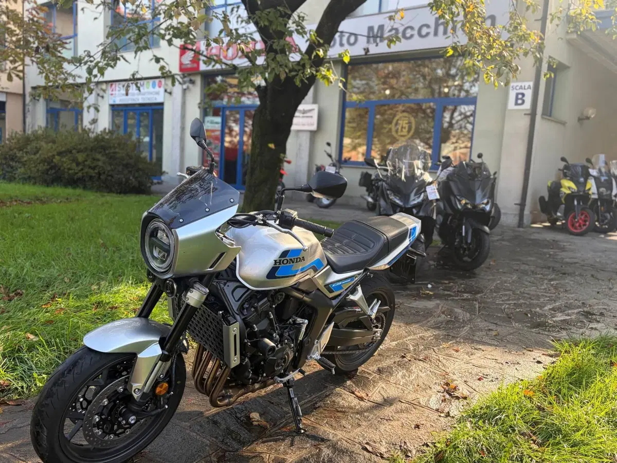Honda CB 1000 F (2026) (2)