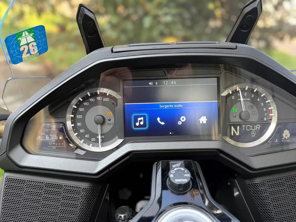 Honda GL 1800 Gold Wing 50° Anniversario (2025 - 26) (7)