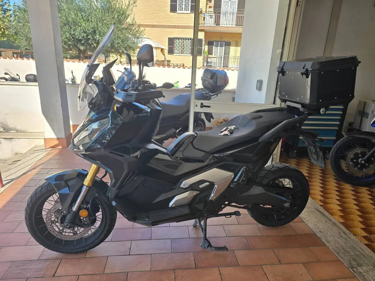 Honda X-ADV 750 DCT (2021 - 24) (2)
