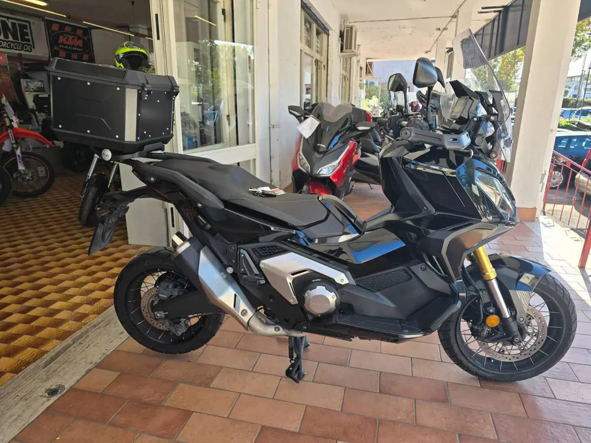 Honda X-ADV 750 DCT (2021 - 24) (5)