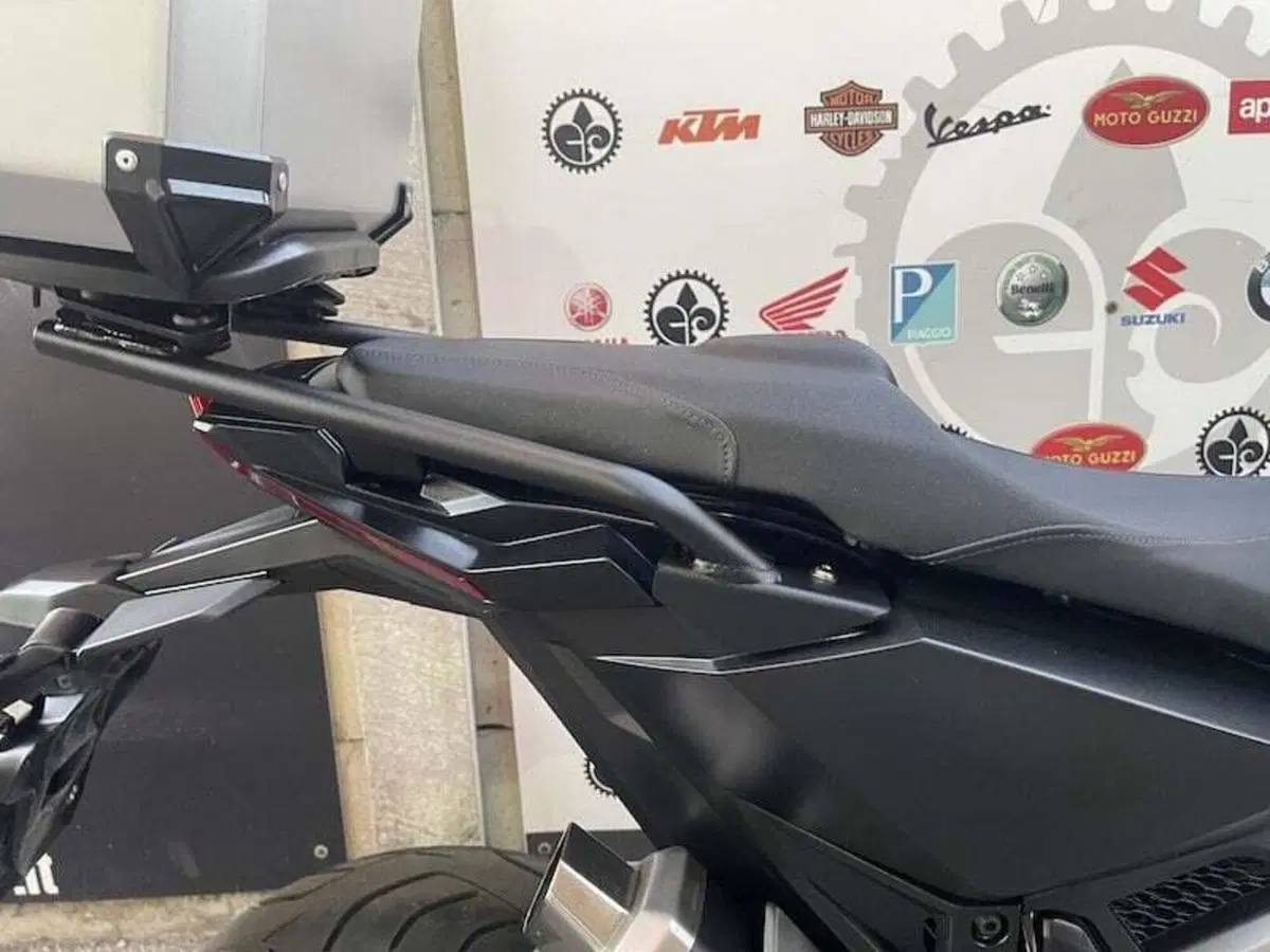Honda X-ADV 750 DCT (2021 - 24) (5)
