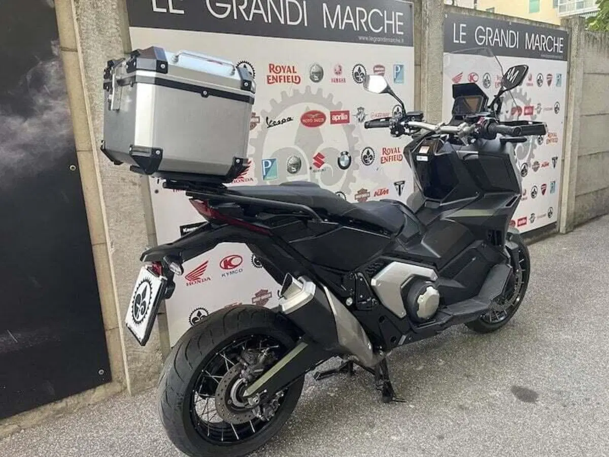 Honda X-ADV 750 DCT (2021 - 24) (15)