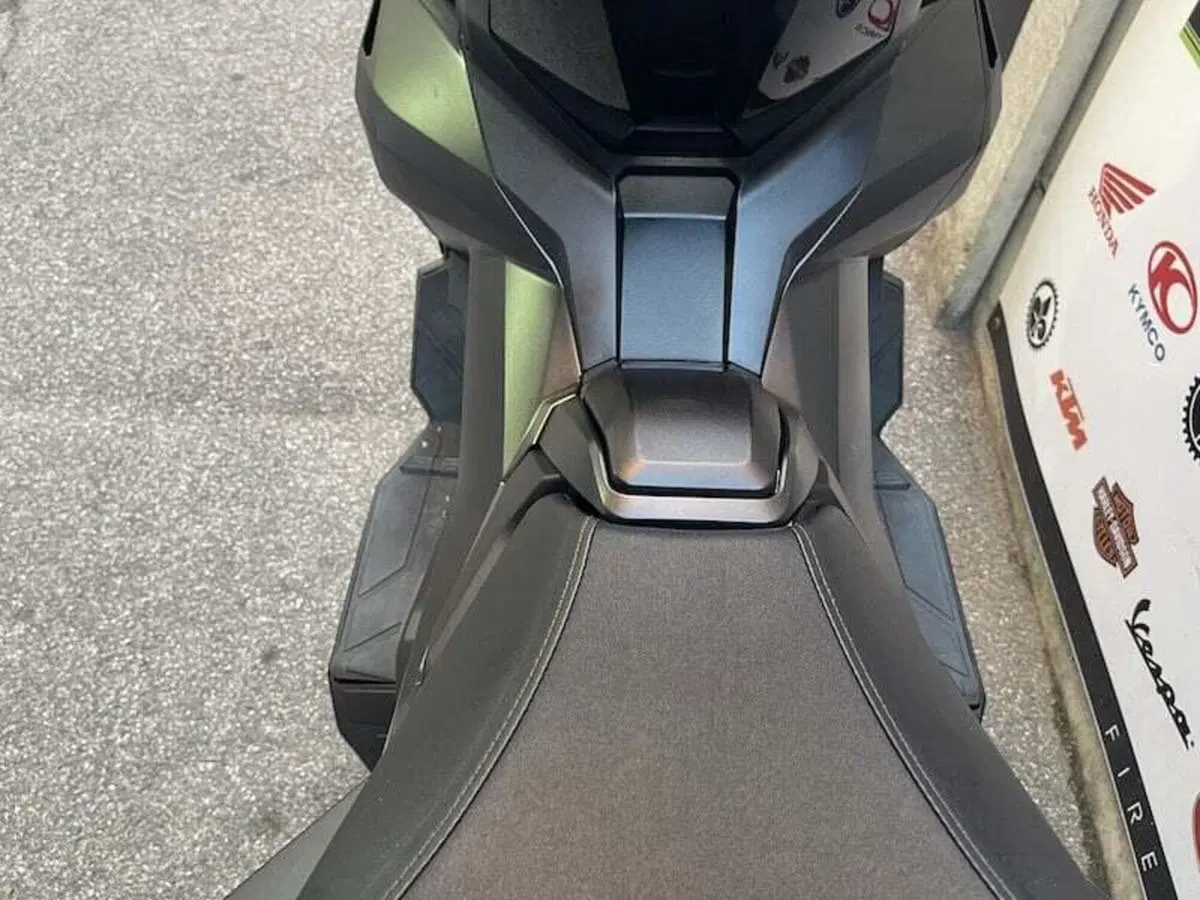Honda X-ADV 750 DCT (2021 - 24) (18)