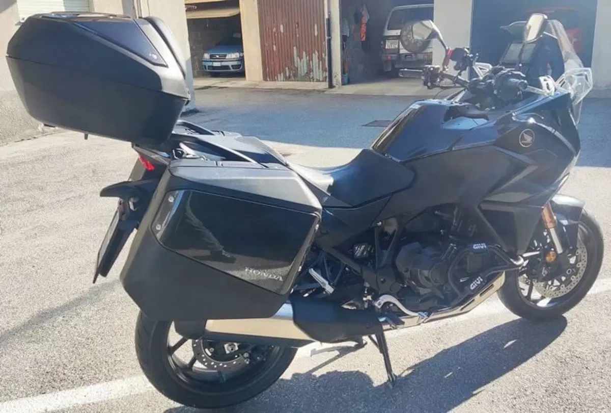 Honda NT 1100 DCT Electronic Suspension (2025 - 26) (3)