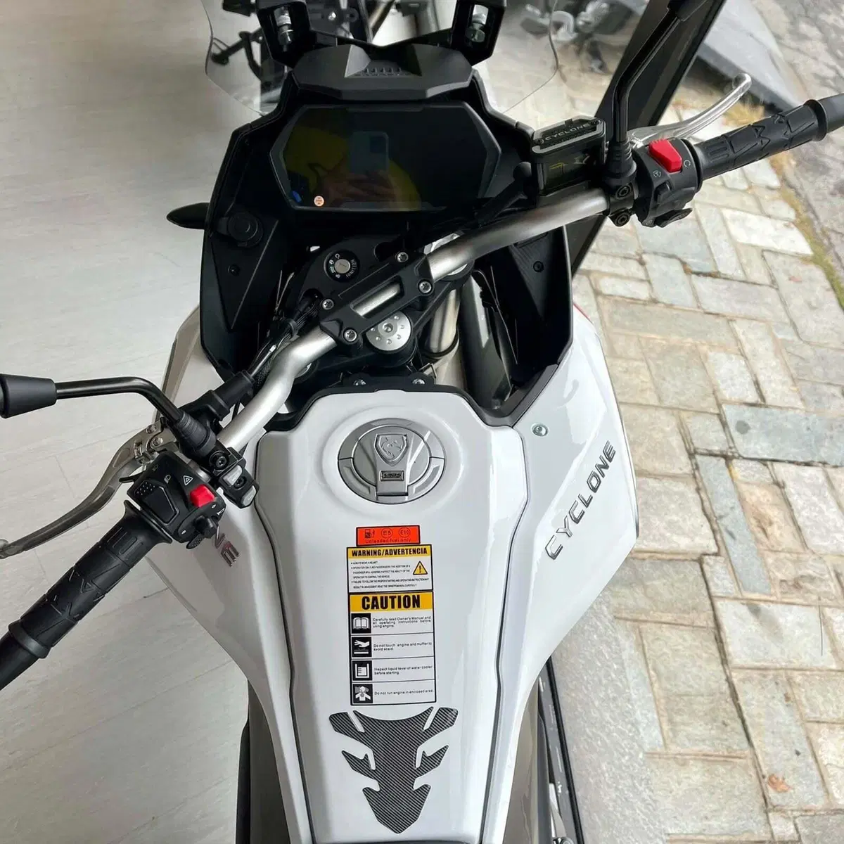 Cyclone RX600 (2025 - 26) (5)