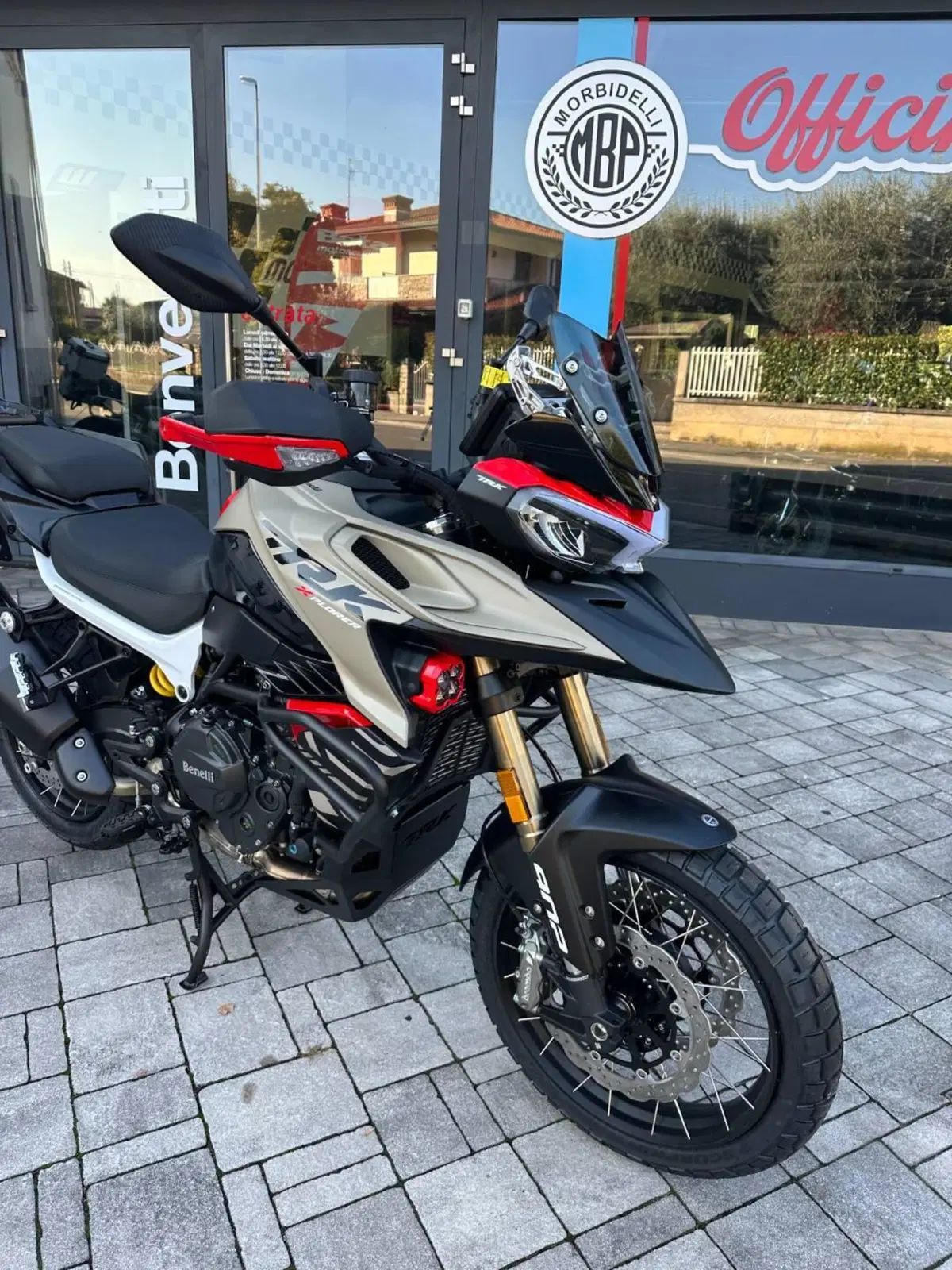 Benelli TRK 902 Xplorer (2026) (2)