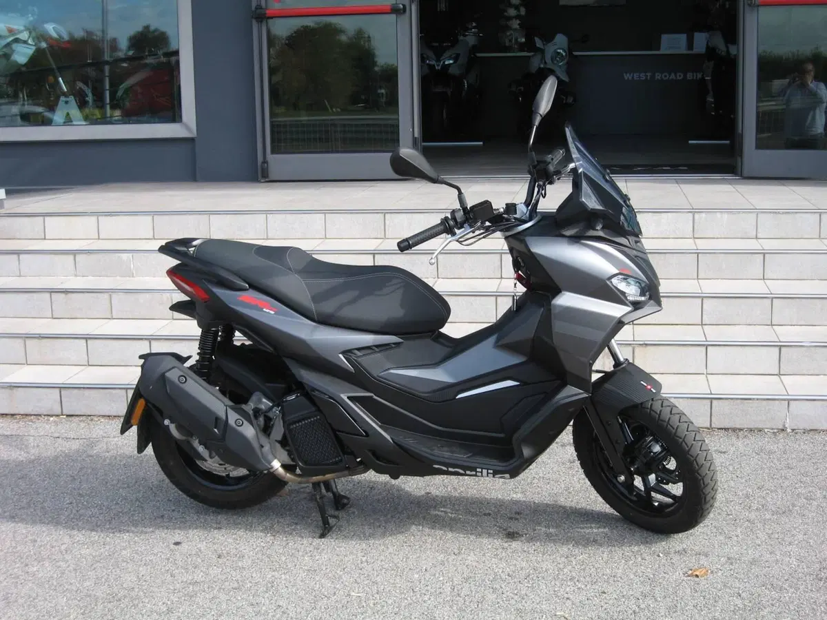 Aprilia SR GT 125 (2025 - 26)
