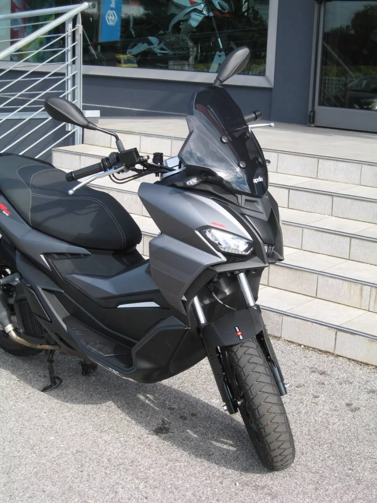 Aprilia SR GT 125 (2025 - 26) (2)