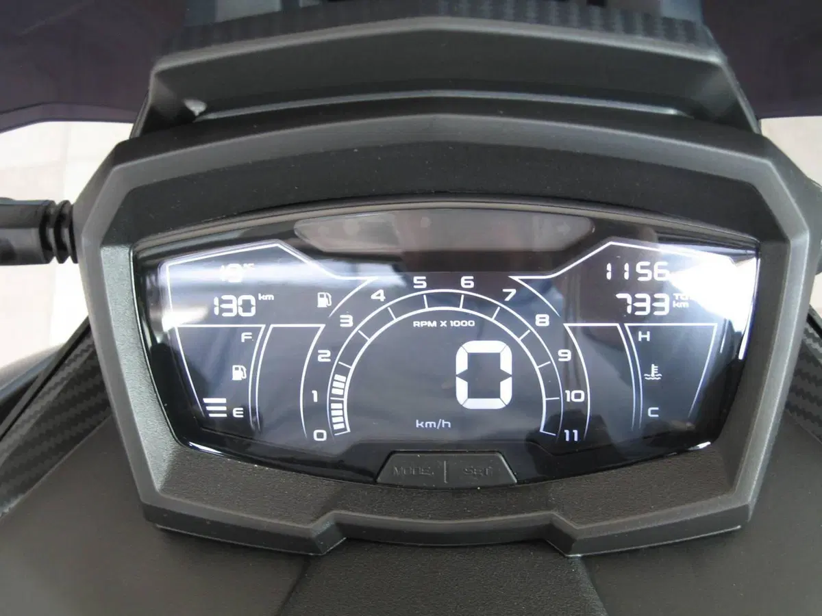 Aprilia SR GT 125 (2025 - 26) (4)