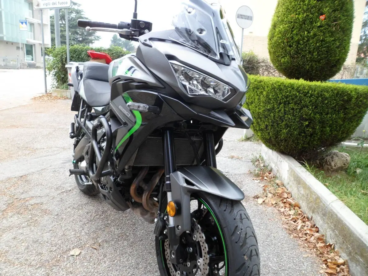 Kawasaki Versys 650 (2025 - 27) (2)